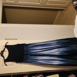 SLNY size 8 blue formal dress